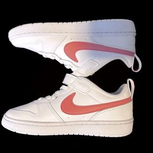 Nike Court Borough Low 2